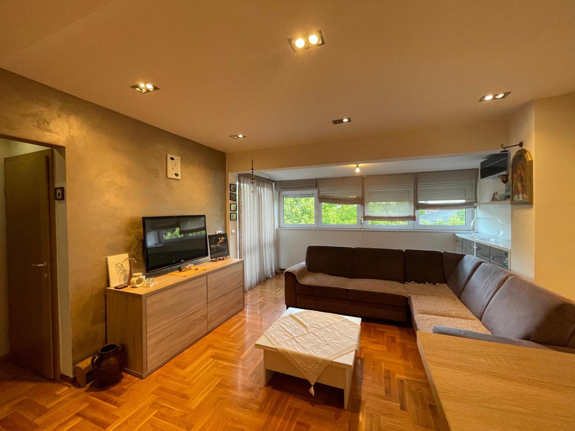Apartment Comfy & Cozy - Parking Belgrade